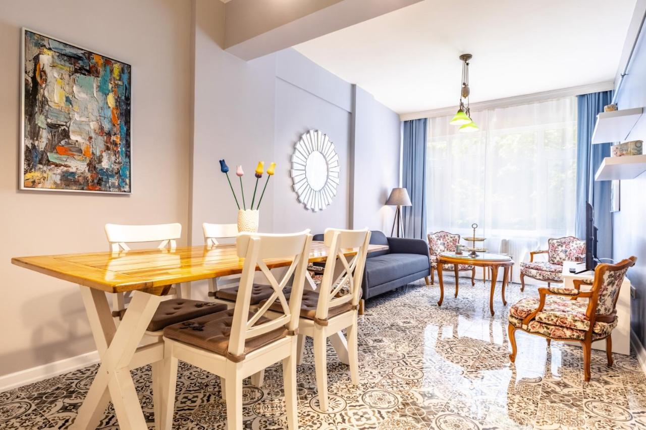 Peaceful Flat W Garden View Balcony In Kadikoy Apartament